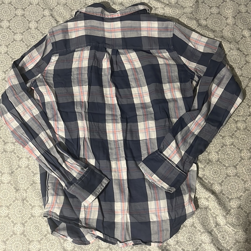 So. button down flannel - Picture 3 of 3